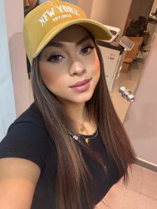 617354375: Chica busca chico en Cádiz