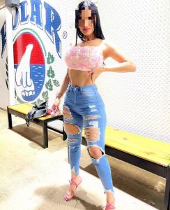 615684423: Chica busca chico en Madrid