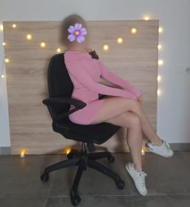 Chica busca chico en Sevilla: 