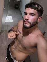 607376971: Chico busca chica en Madrid