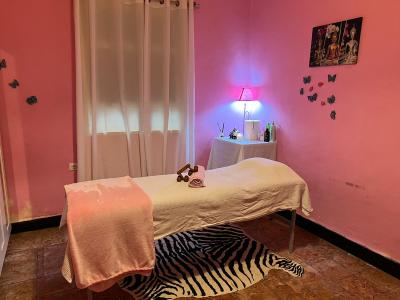 664417139: Chica busca chico en Tenerife