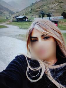 698816291: Chica busca chico en Barcelona