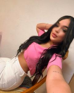 Chica busca chico en Almería: 