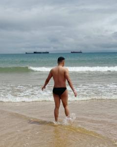 603200214: Chico busca chica en Cuenca