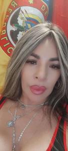 644370152: Chica busca chico en Madrid