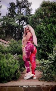 614257030: Chica busca chico en Barcelona