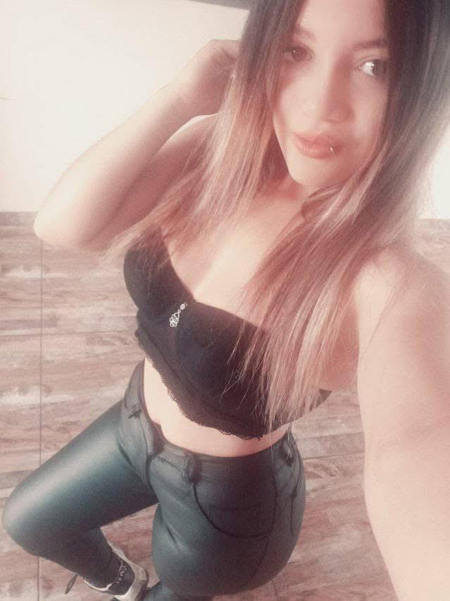 Chica busca chico en Granada: 