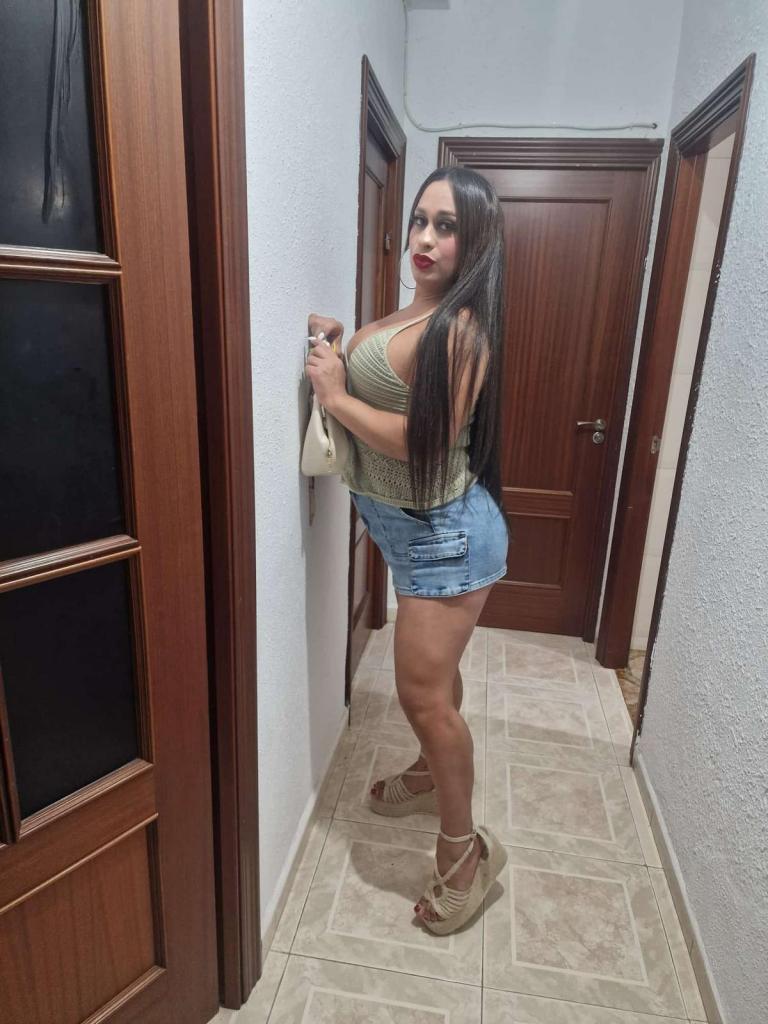 611275347: Transexual en Cantabria