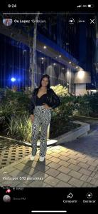 647358933: Chica busca chico en Barcelona