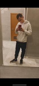 654863300: Chico busca chica en Madrid