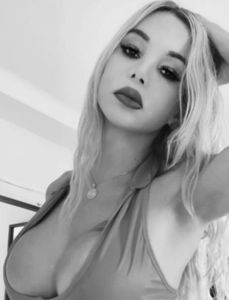 672959102: Transexual en Ibiza