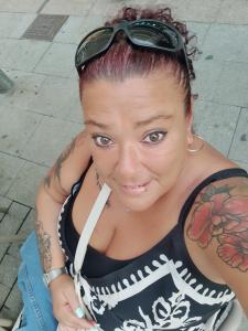 665205510: Chica busca chico en Guipúzcoa