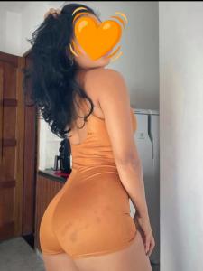 610870404: Chica busca chico en Mallorca