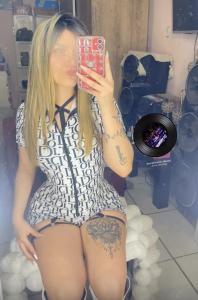 631364311: Chica busca chico en Navarra