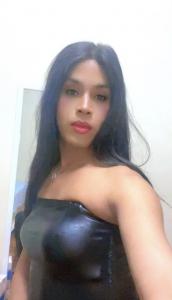 645249436: Travesti en León