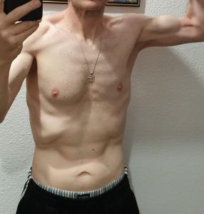 Chico busca chica en Granada: 