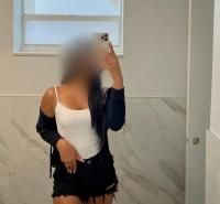 697534058: Chica busca chico en Madrid