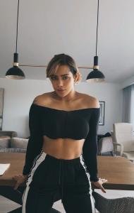 657339213: Chica busca chico en Ibiza