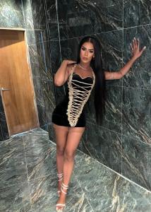 663688743: Travesti en Granada