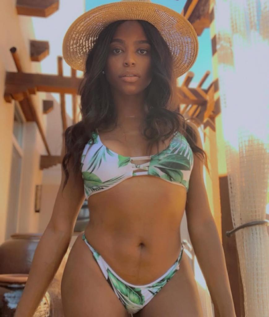 613219438: Transexual en Castellón