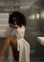 617344340: Chica busca chico en Madrid