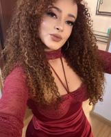 612549860: Chica busca chico en La Coruña