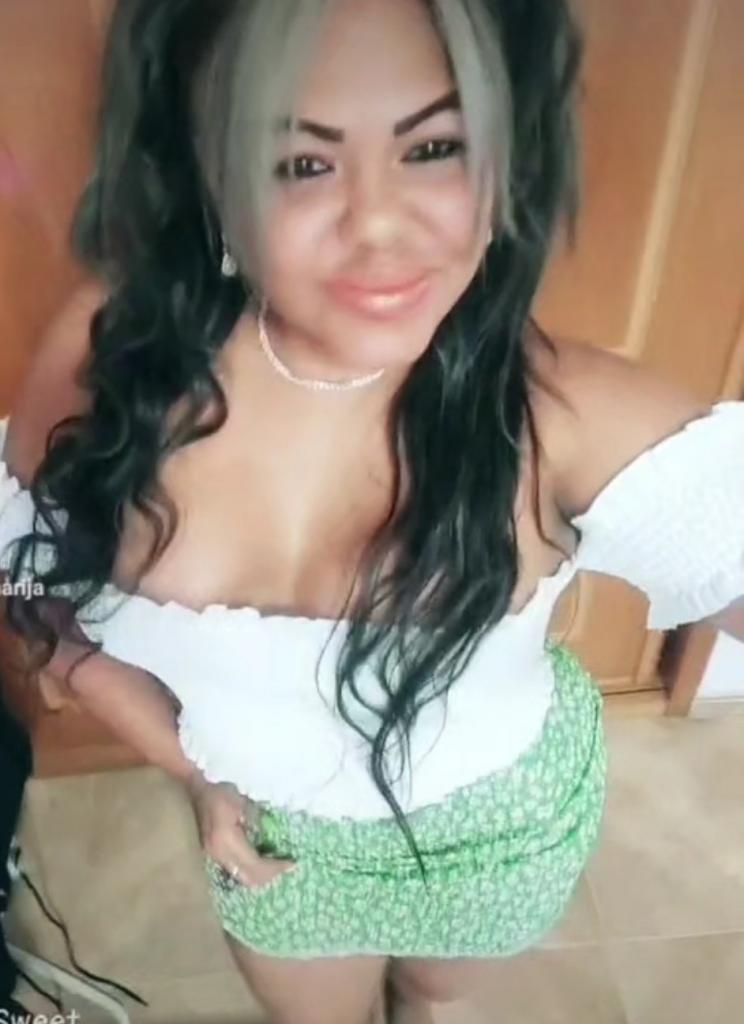 Chica busca chico en Sevilla: 