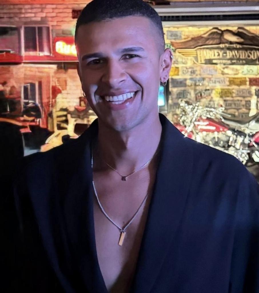 Chico busca chica en Pontevedra: 