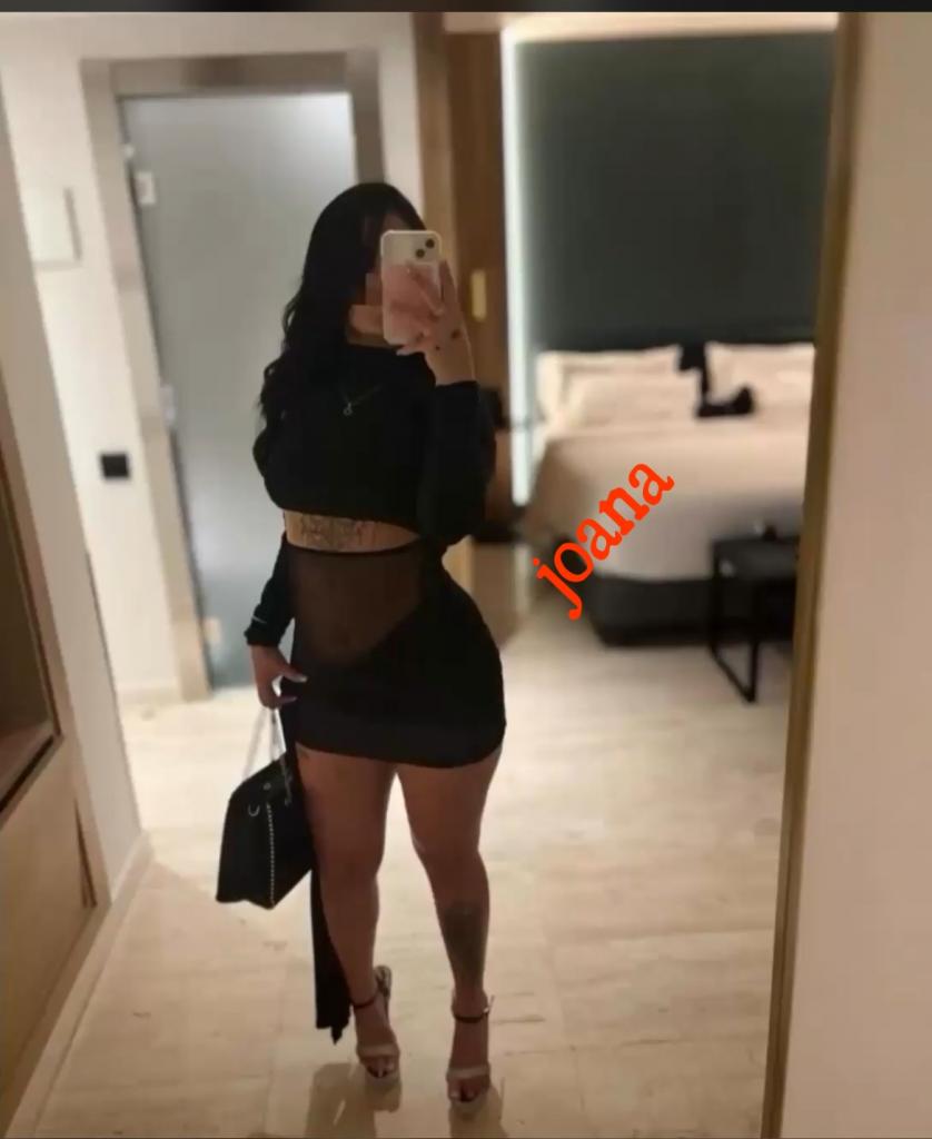 Chica busca chico en Barcelona: 