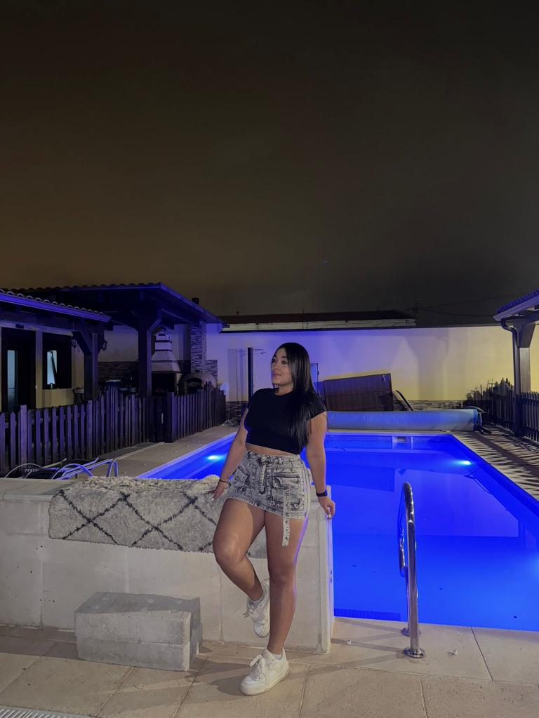 Chica busca chico en Burgos: 