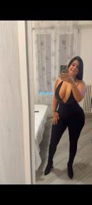 637422337: Chica busca chico en Barcelona