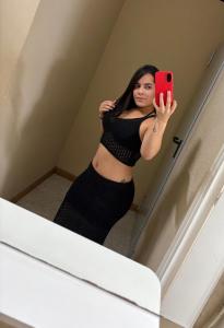 669022765: Chica busca chico en Barcelona