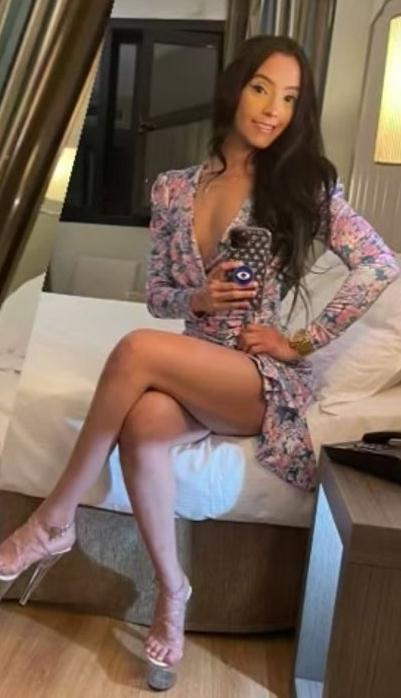 612203548: Chica busca chico en Asturias