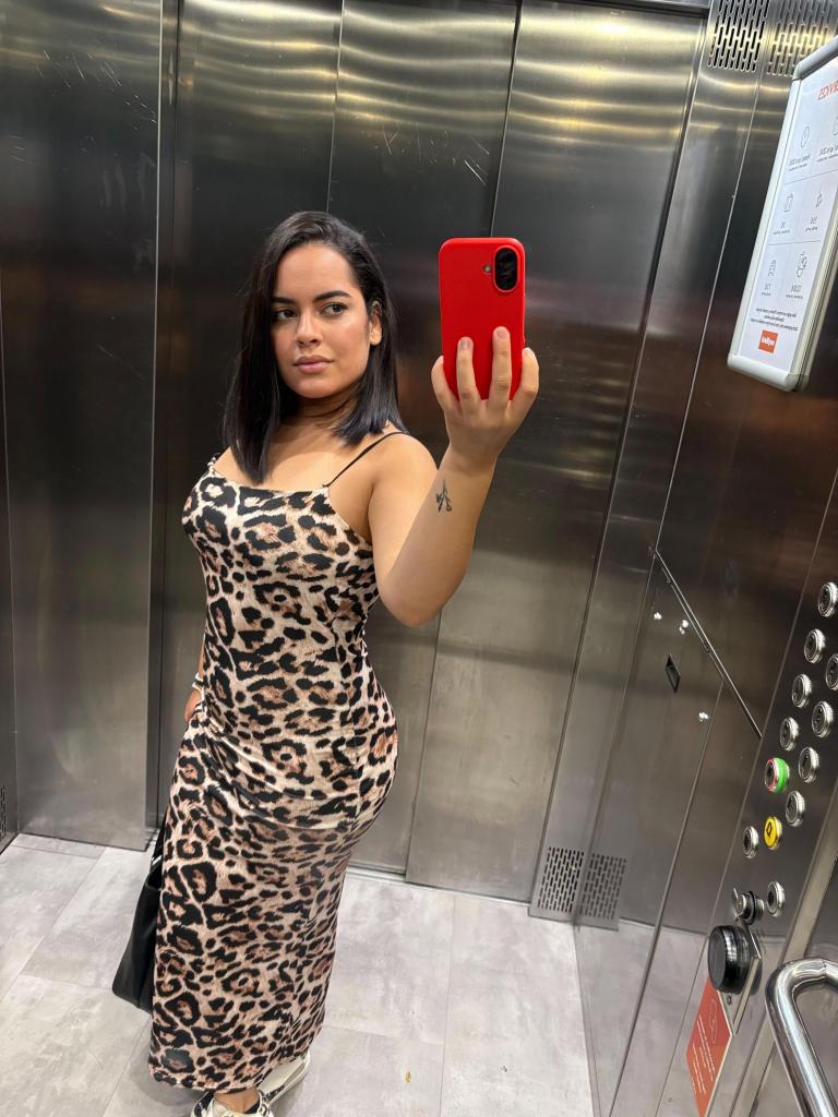 Chica busca chico en Barcelona: 