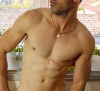 679599166: Chico busca chica en León