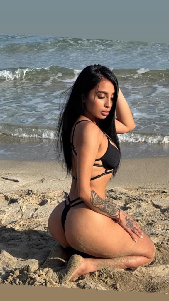 Chica busca chico en Málaga: Chica busca chico