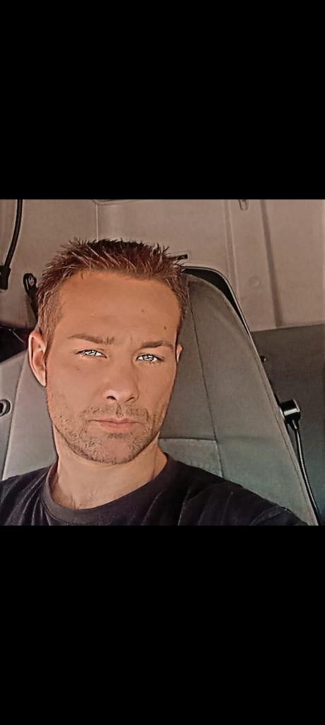 Chico busca chica en Valencia: 