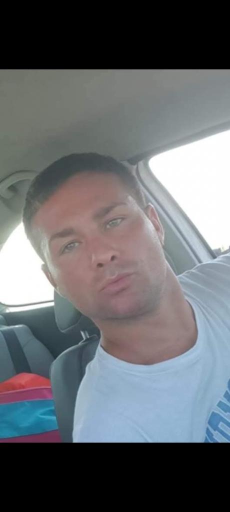 Chico busca chica en Valencia: 