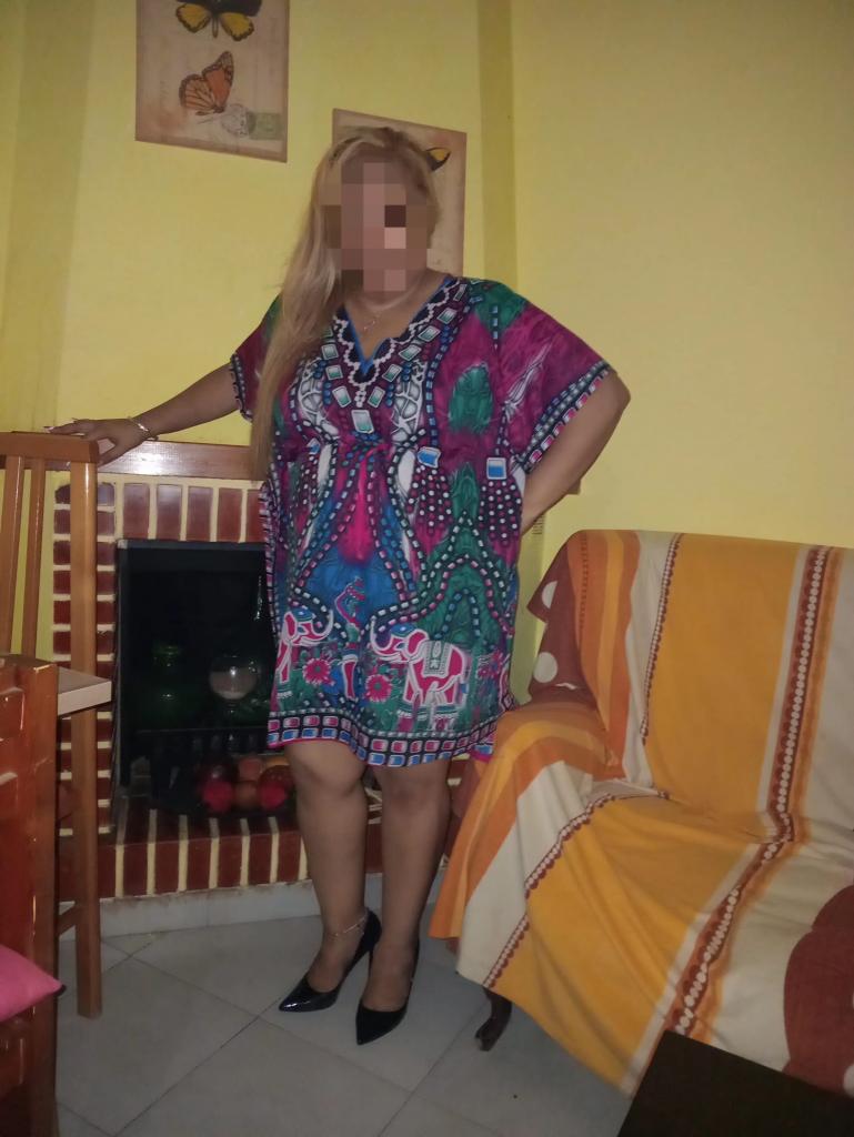 Chica busca chico en Almería: 