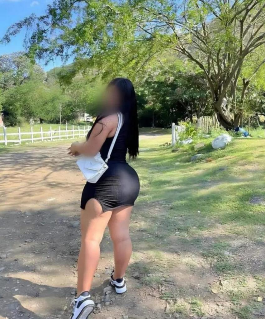 Chica busca chico en La Coruña: 