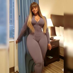 634796075: Chica busca chico en Vizcaya