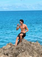 610349222: Chico busca chica en Ibiza