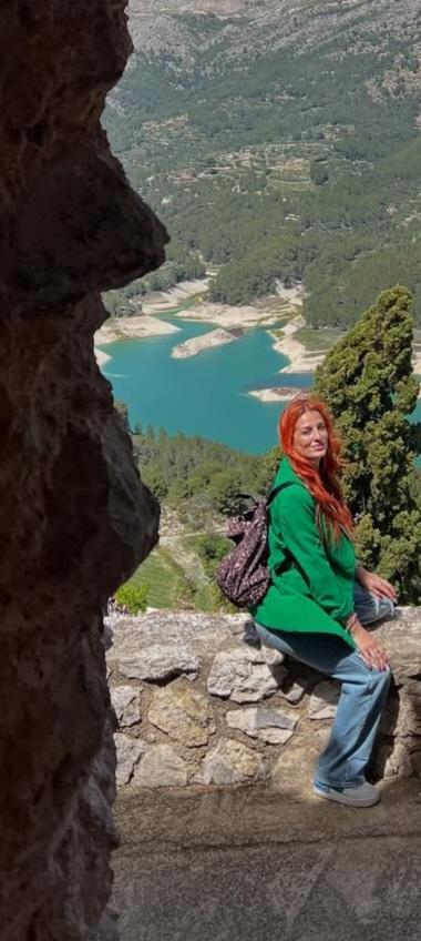 634097970: Chica busca chico en Sevilla