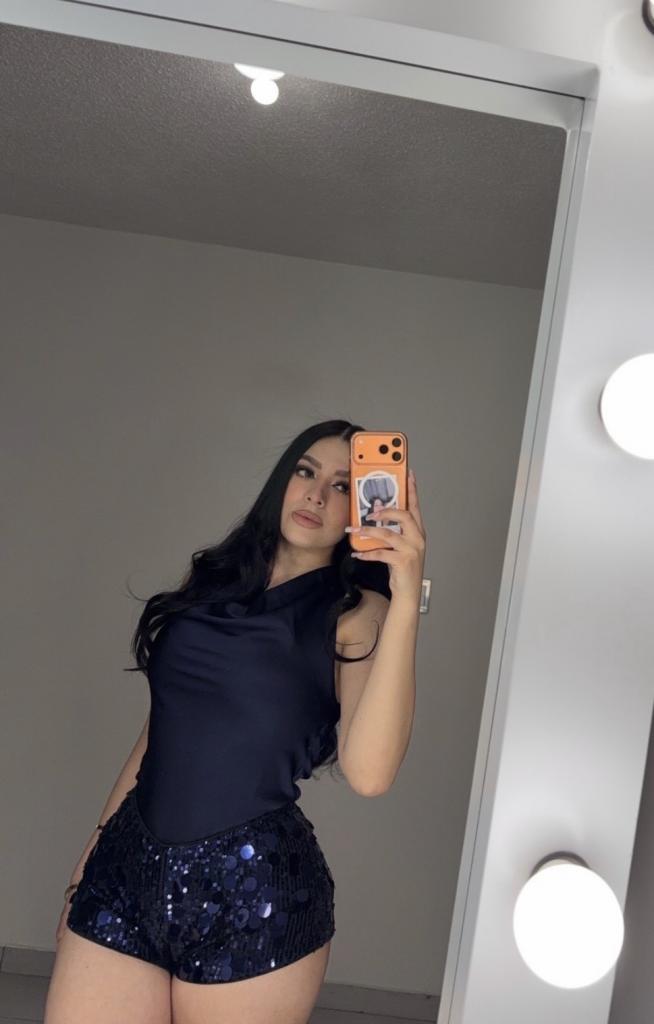 Chica busca chico en Asturias: 