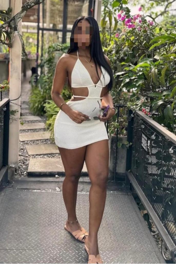 Chica busca chico en Cuenca: 