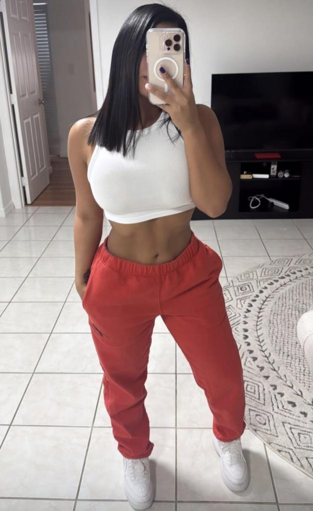 Chica busca chico en Barcelona: 