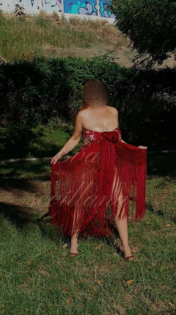 651500224: Chica busca chico en Sevilla