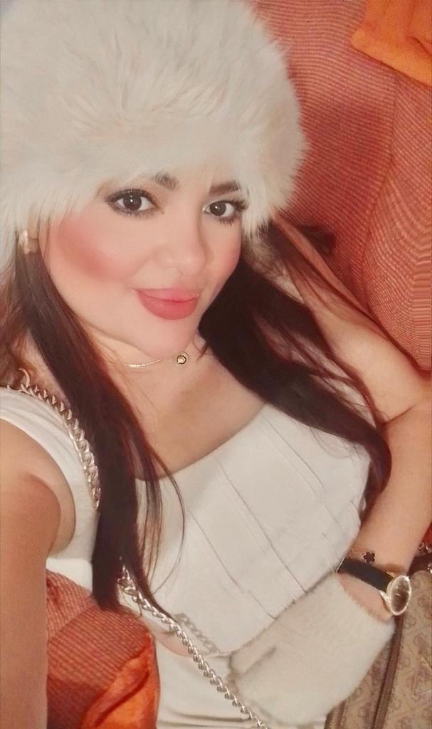 643340988: Chica busca chico en Murcia