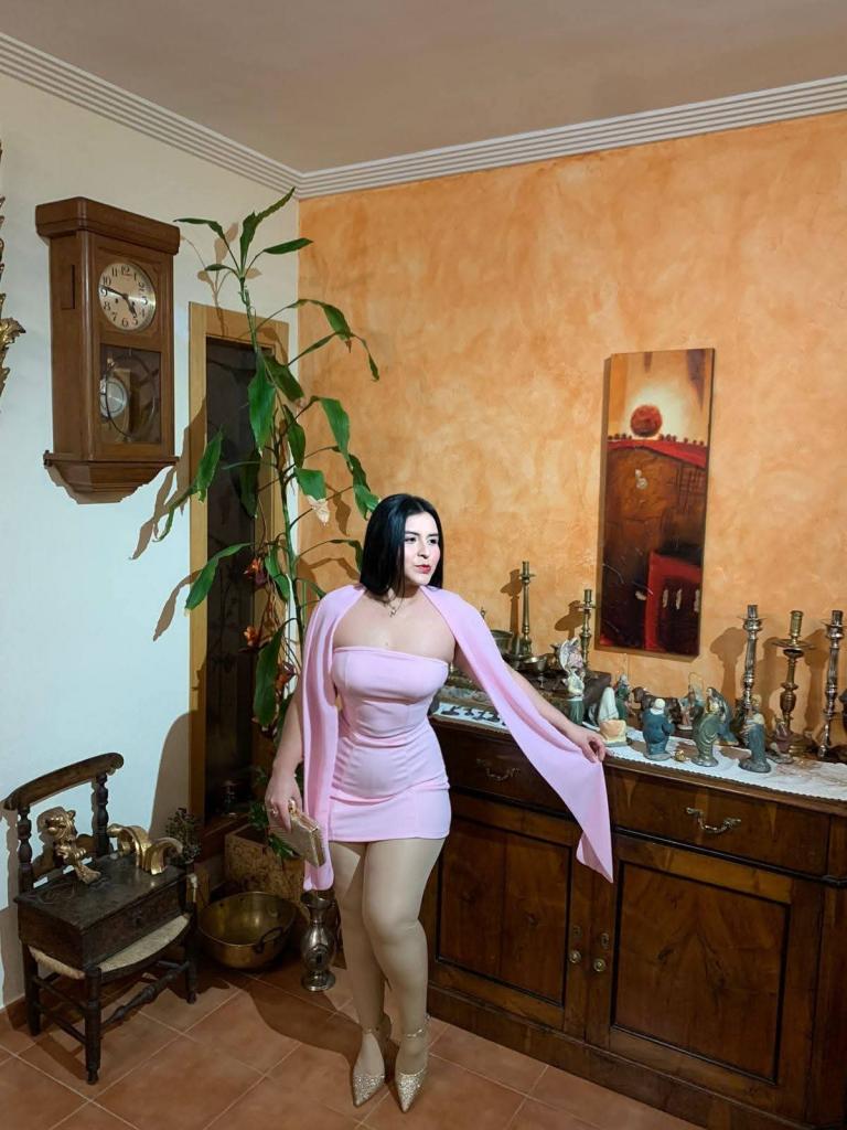 655244318: Chica busca chico en Cádiz