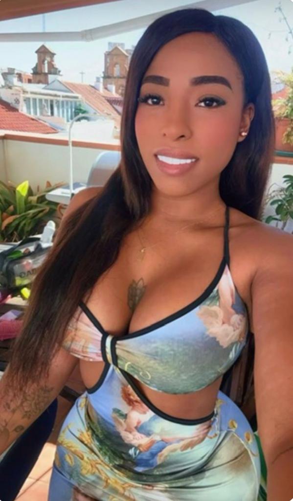 Chica busca chico en Málaga: Chica busca chico